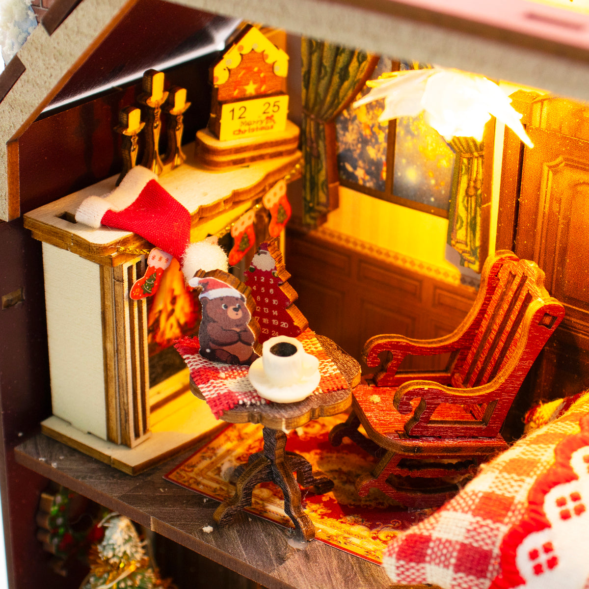 Enchanted Christmas Cottage de Hongda, detalle de la miniatura