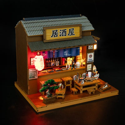 Izakaya de Hongda, iluminada sobre fondo oscuro