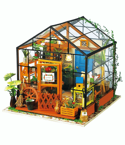 Invernadero Cathy’s Flower House montado, visto en tres cuartos sobre fondo blanco